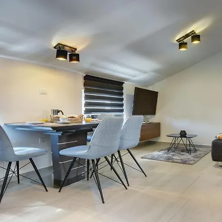 Exclusive Apartment